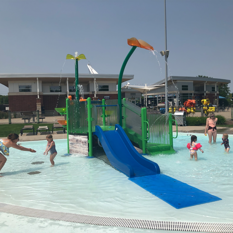 Kiddie Pool At The Waterpark | Carmel Clay Parks & Recreation